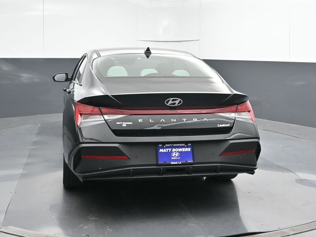Certified 2024 Hyundai Elantra Sedan