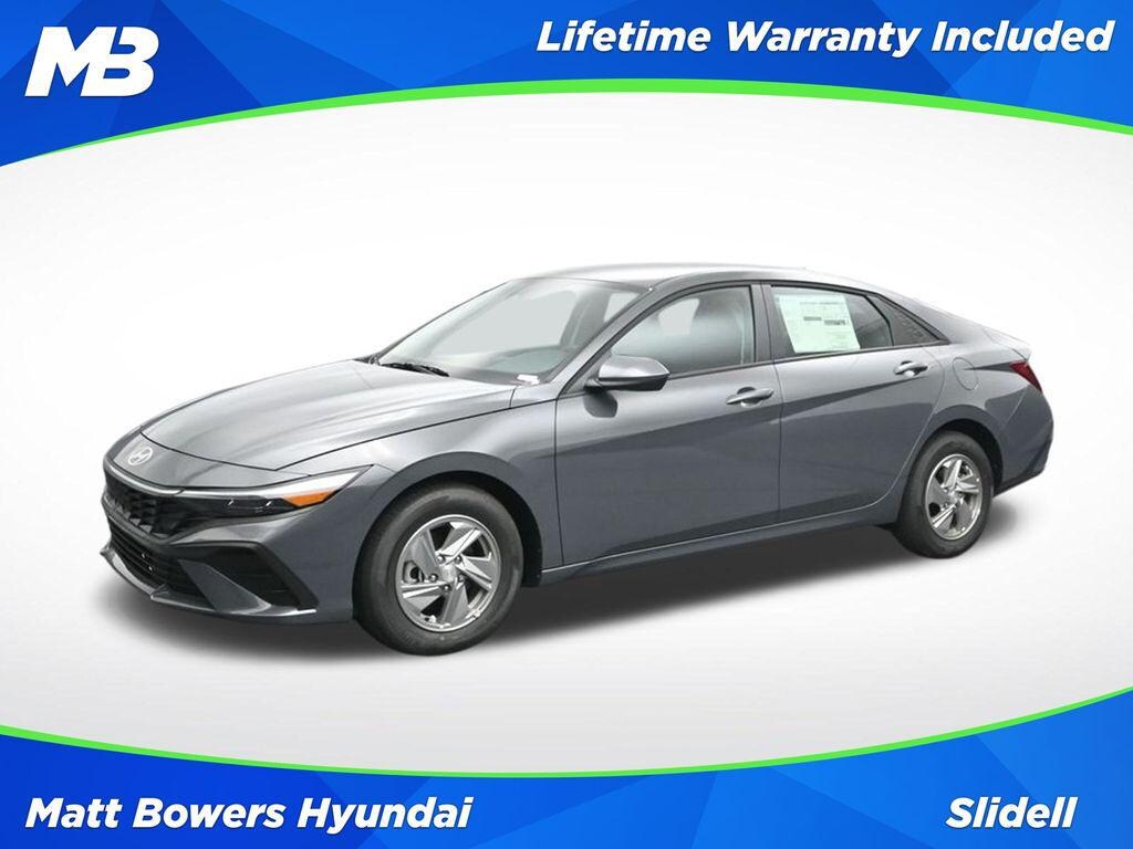 New 2026 Hyundai Elantra SE Sedan