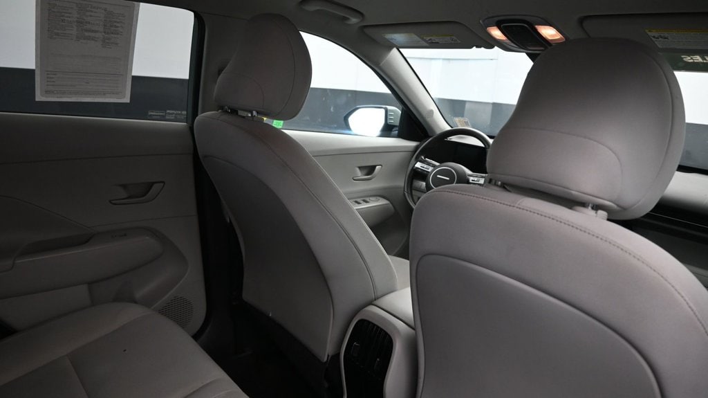 2024 Hyundai Kona SEL - Photo 15