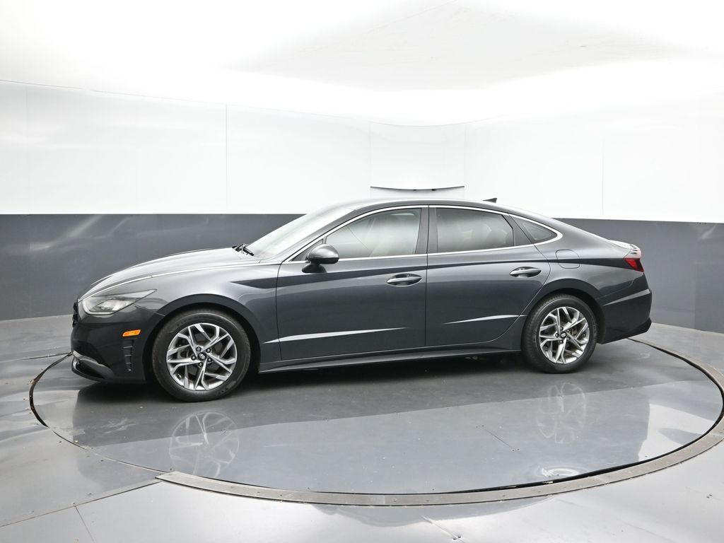 2020 Hyundai Sonata SEL photo 2