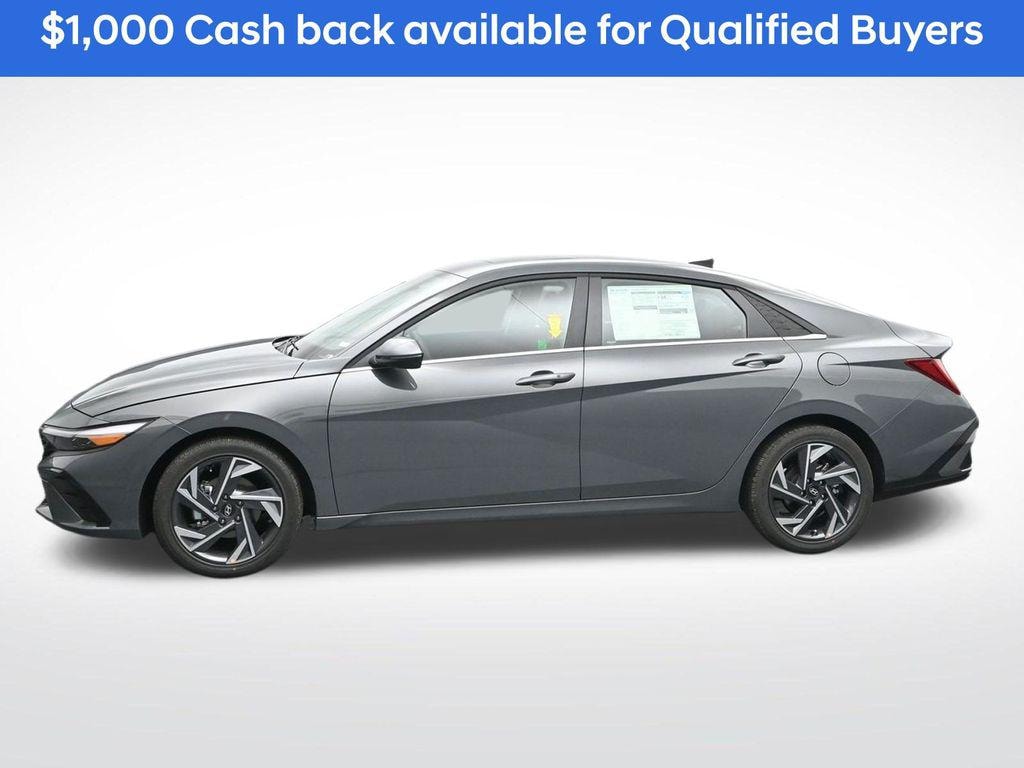 New 2026 Hyundai Elantra Limited Sedan
