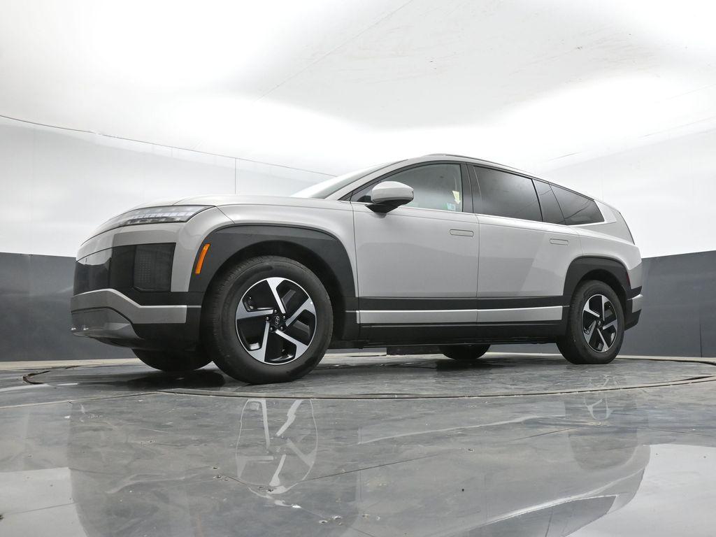 2026 Hyundai IONIQ 9 SE - Photo 11