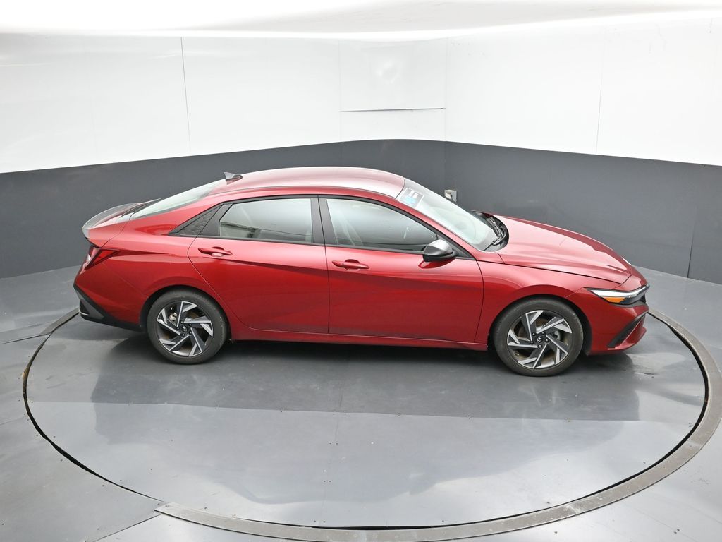 2025 Hyundai Elantra SEL - Photo 52