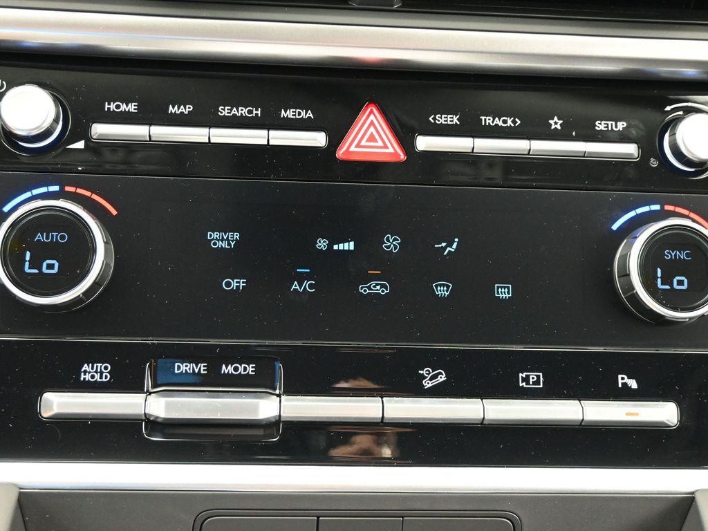2026 Hyundai Santa Fe SE - Photo 33