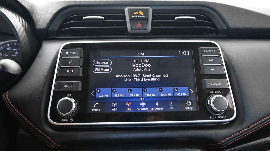 2020 Nissan Versa Sedan SR - Photo 30