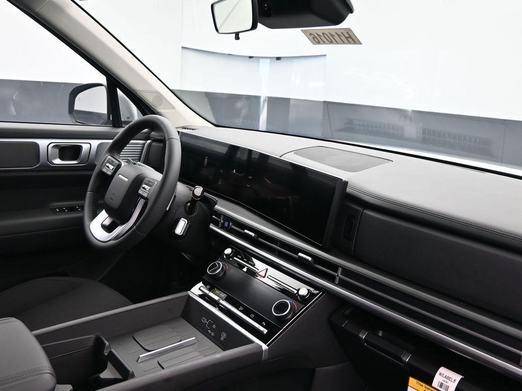 2026 Hyundai Santa Fe SE - Photo 12