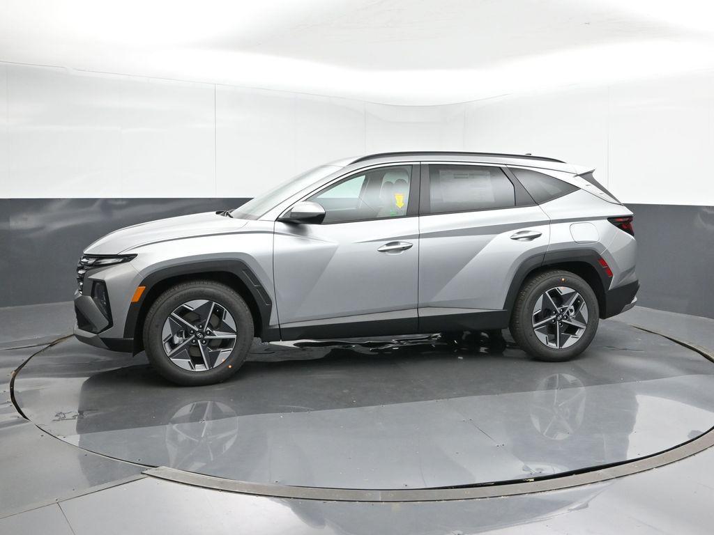 2026 Hyundai Tucson SEL photo 2