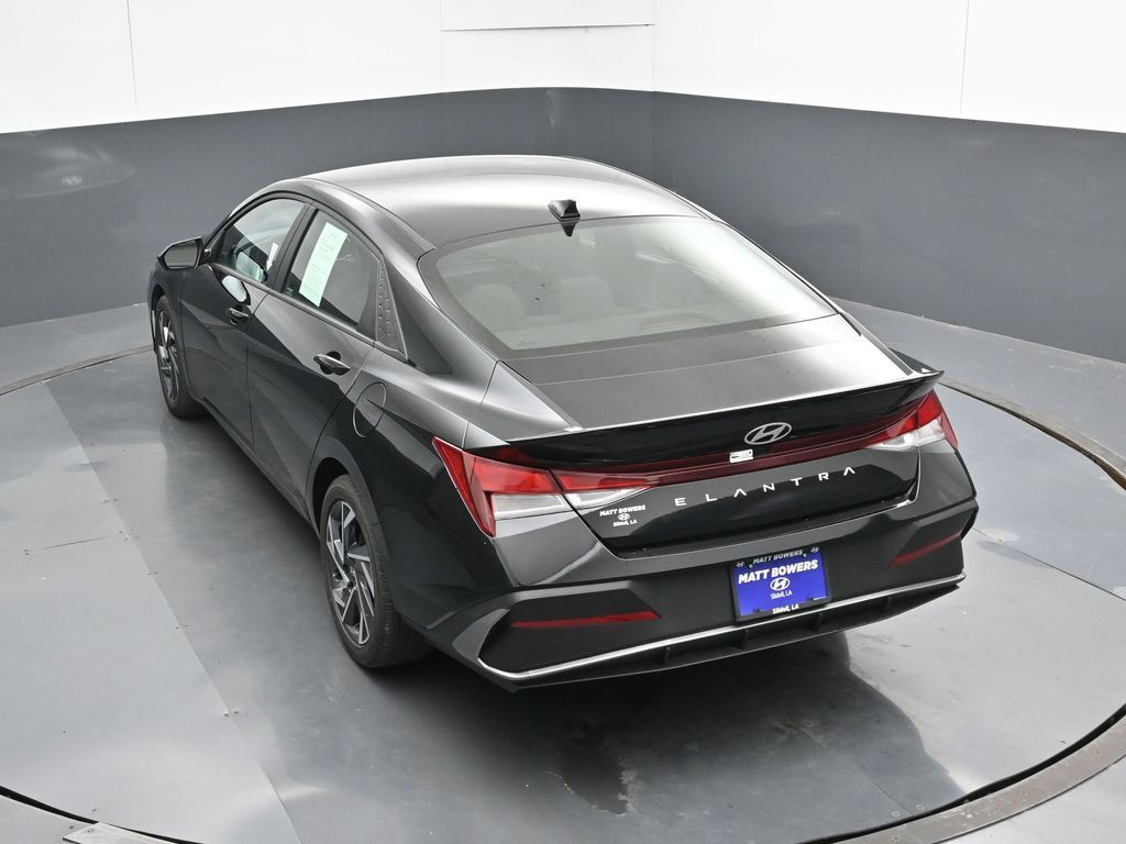 2025 Hyundai Elantra SEL - Photo 50