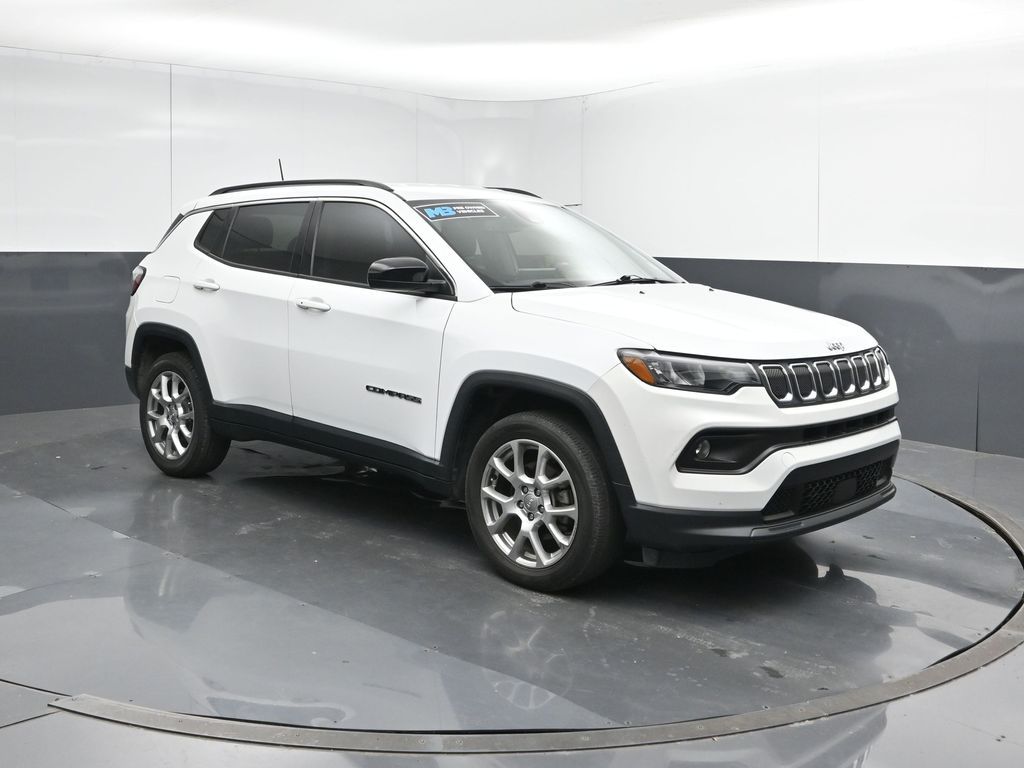 2022 Jeep Compass Latitude Lux - Photo 7