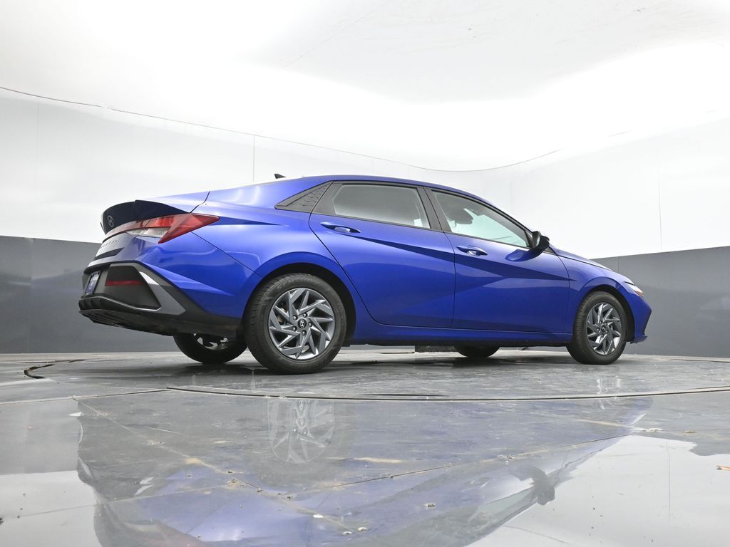 2024 Hyundai Elantra SEL - Photo 42