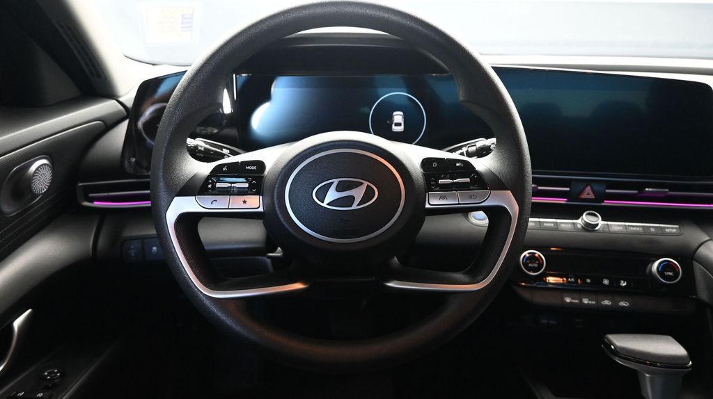 2024 Hyundai Elantra SEL - Photo 26