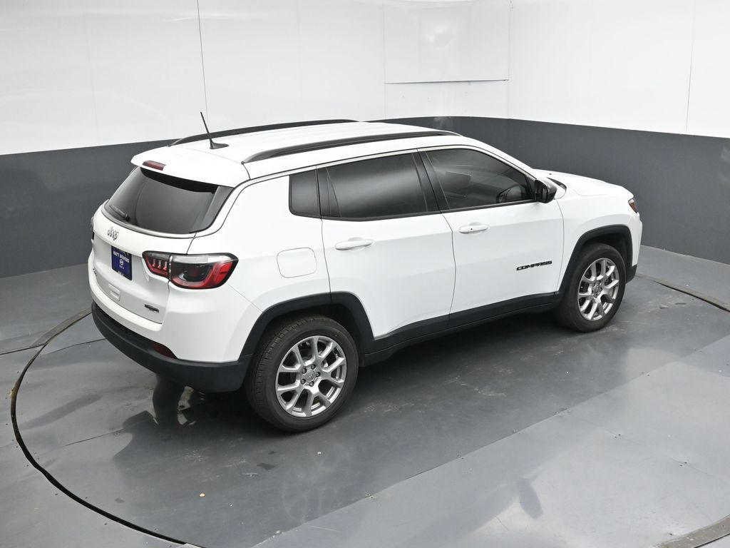 2022 Jeep Compass Latitude Lux - Photo 53