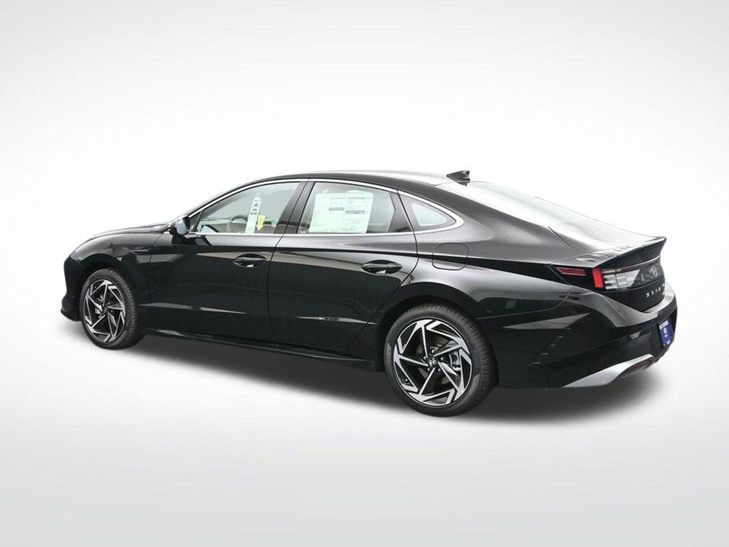 New 2026 Hyundai Sonata SEL Sport Sedan