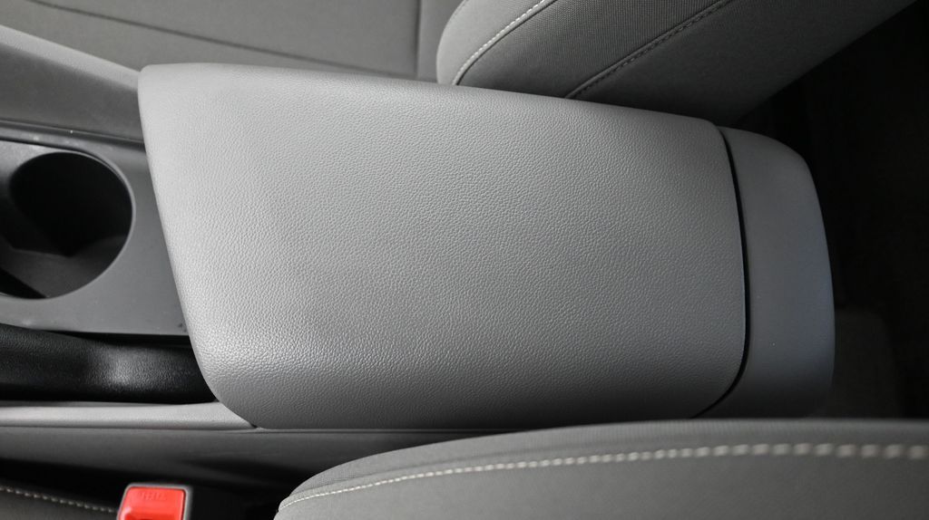 2025 Hyundai Elantra SEL - Photo 36