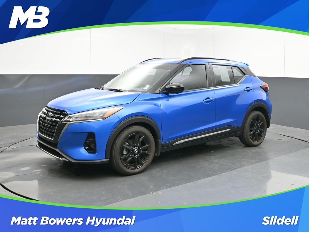 2023 Nissan Kicks SR