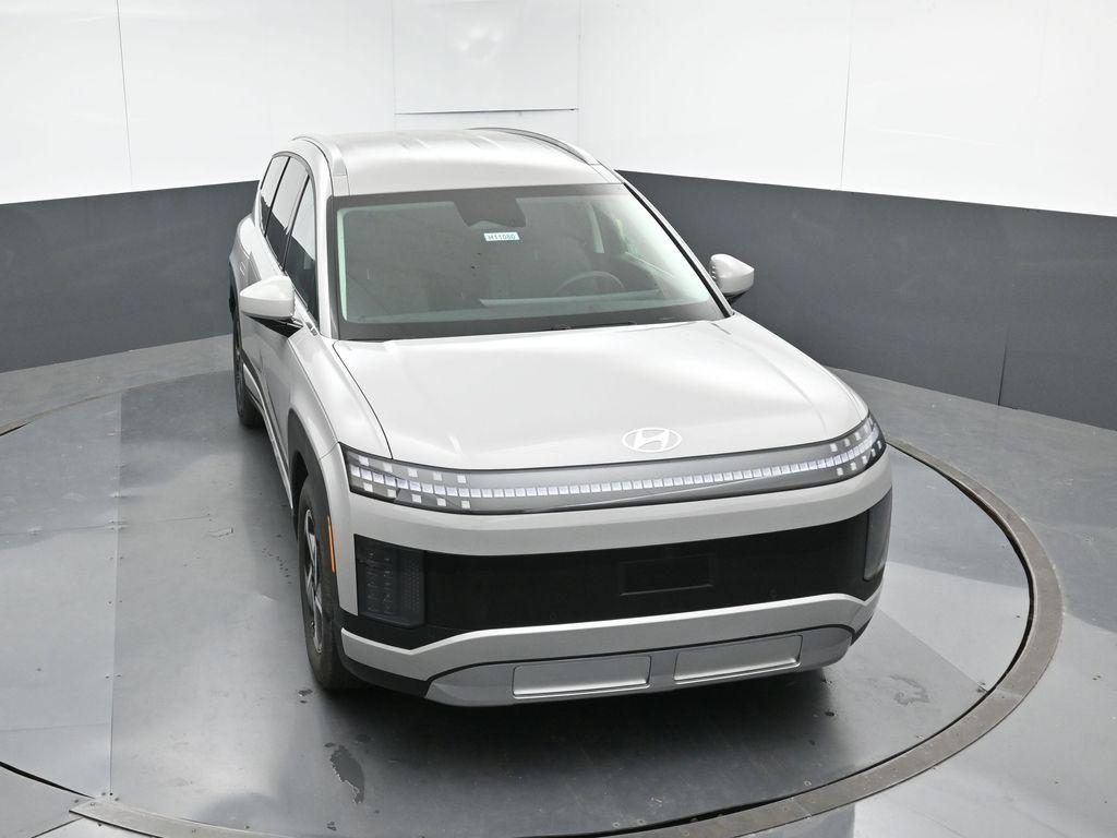 2026 Hyundai IONIQ 9 SE - Photo 17