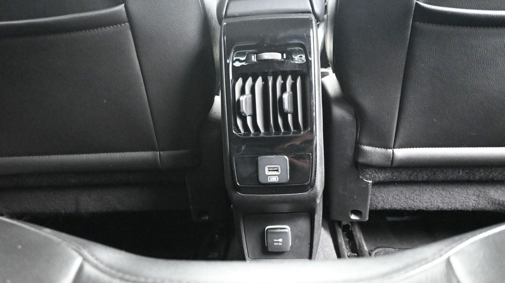 2022 Jeep Compass Latitude Lux - Photo 16
