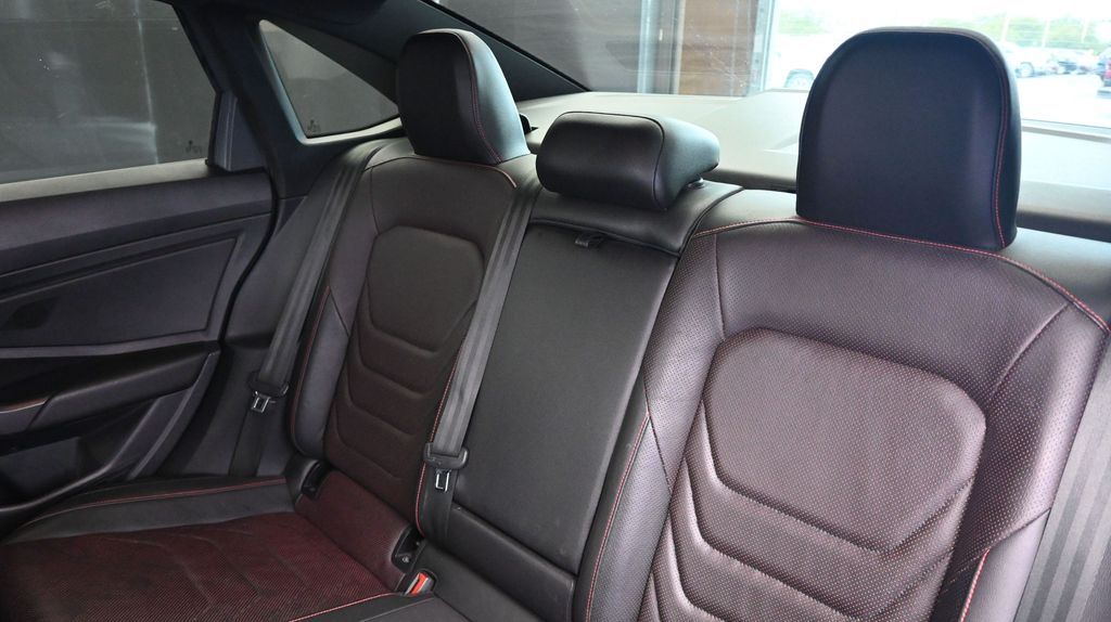 2022 Volkswagen Jetta GLI Autobahn - Photo 18