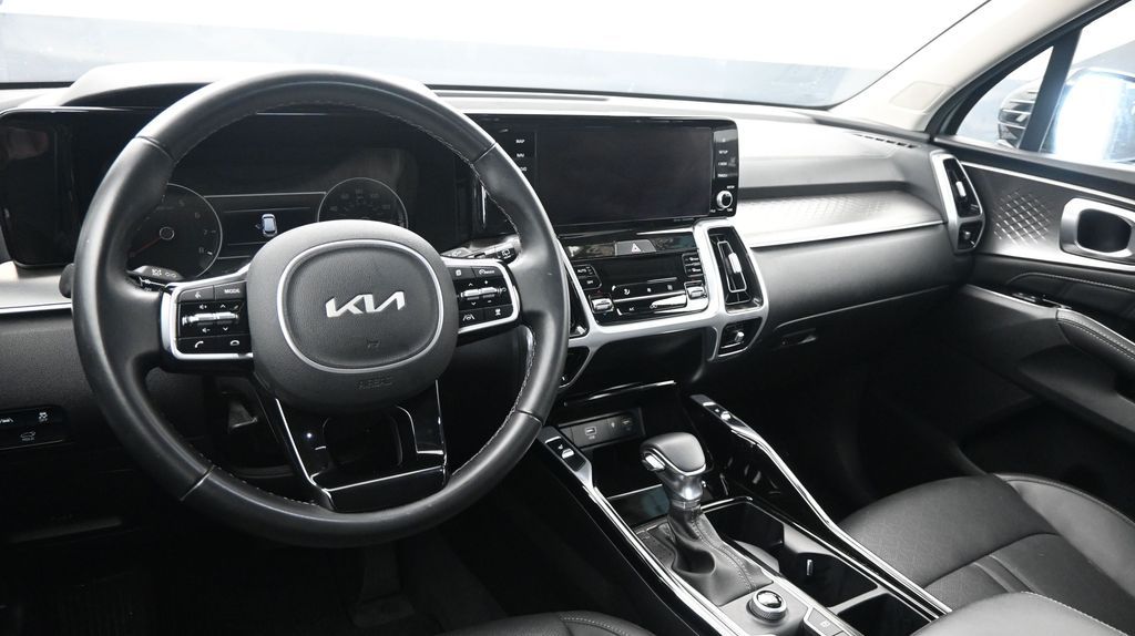 2022 Kia Sorento SX - Photo 28