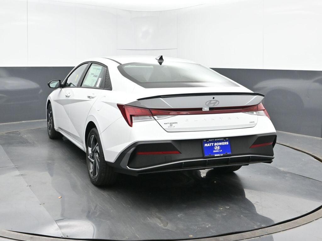 New 2025 Hyundai Elantra Hybrid SEL Sport Sedan
