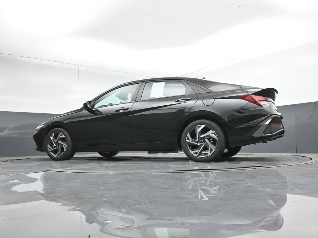 2025 Hyundai Elantra SEL - Photo 41