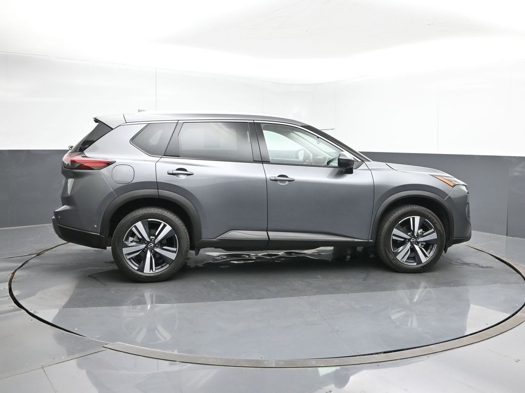 2024 Nissan Rogue SL - Photo 6