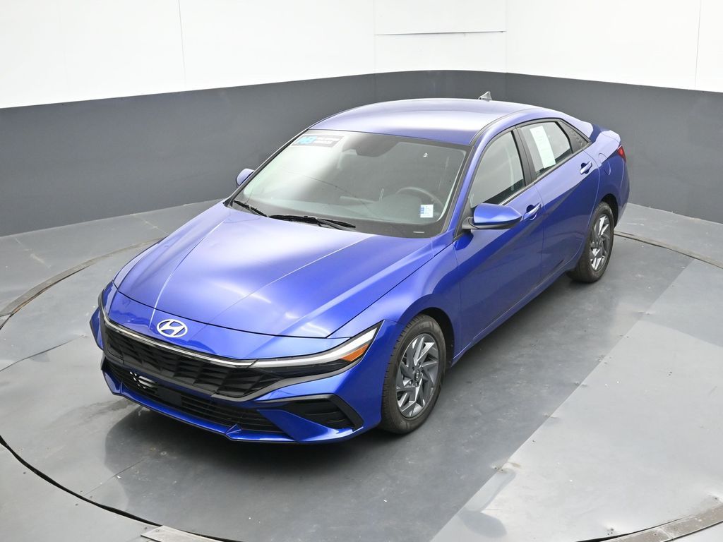 2024 Hyundai Elantra SEL - Photo 46