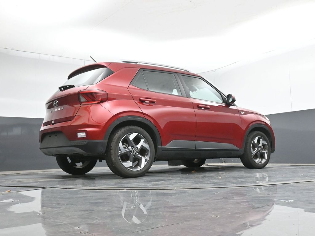 2025 Hyundai Venue SEL - Photo 42