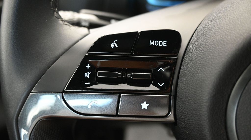 2025 Hyundai Elantra SEL - Photo 28