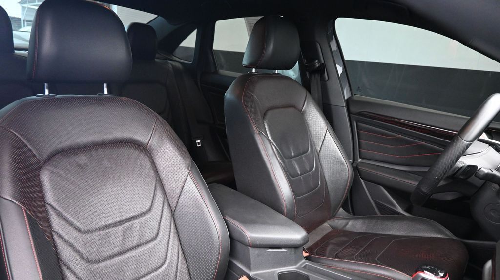 2022 Volkswagen Jetta GLI Autobahn - Photo 11