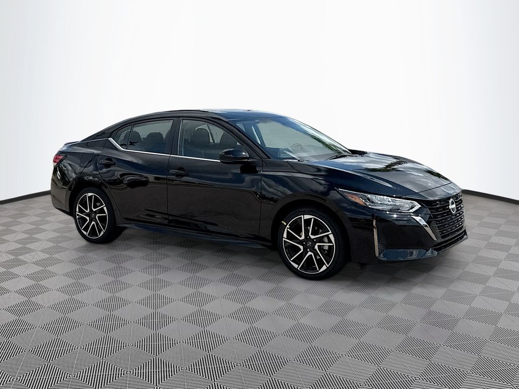 2025 Nissan Sentra SR photo 3