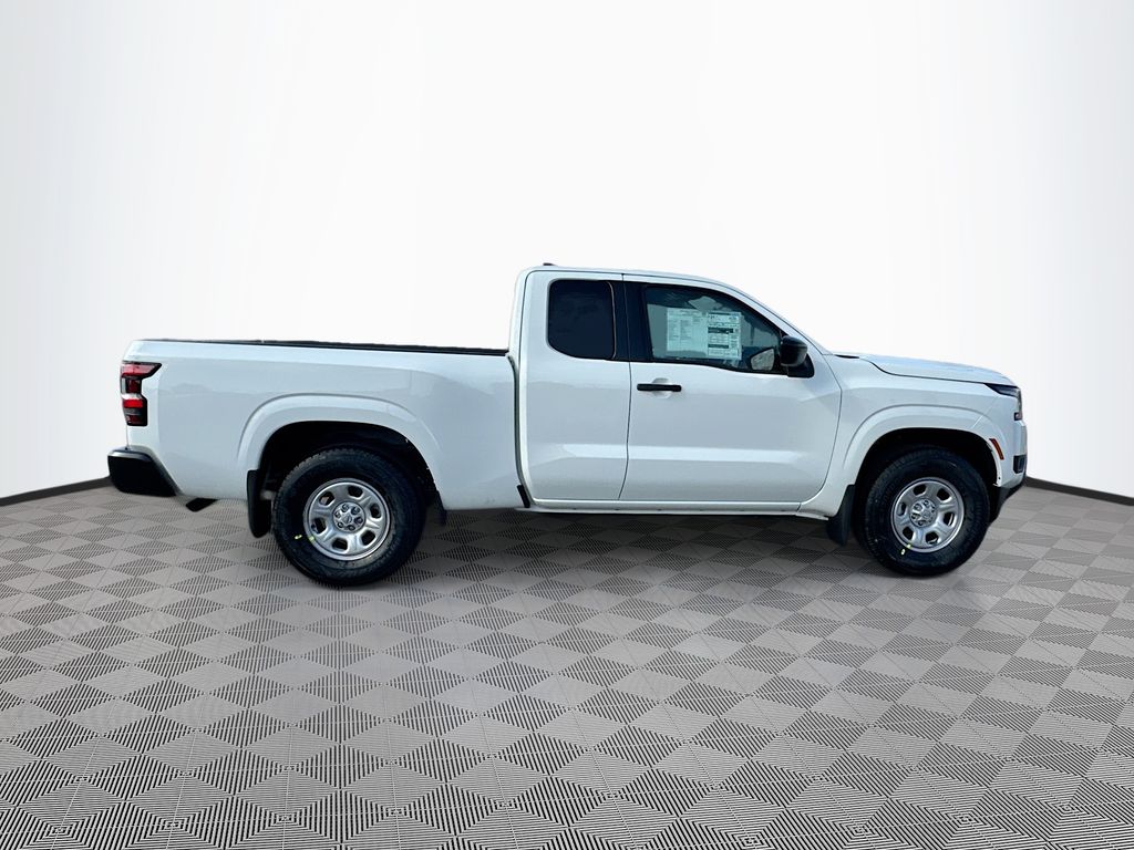 2026 Nissan Frontier S photo 4