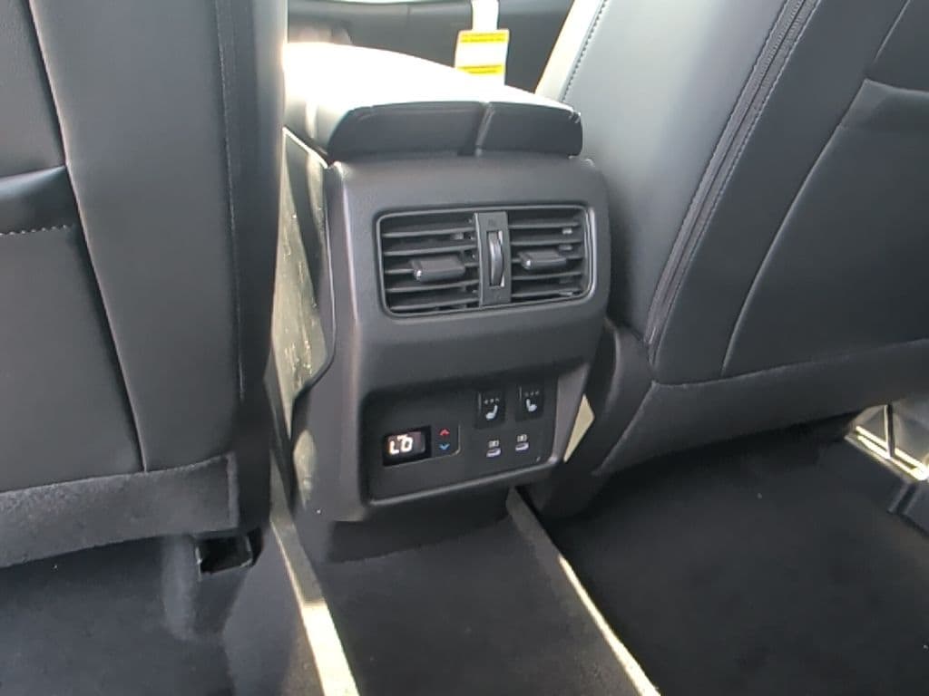 2026 Nissan Rogue Platinum - Photo 34
