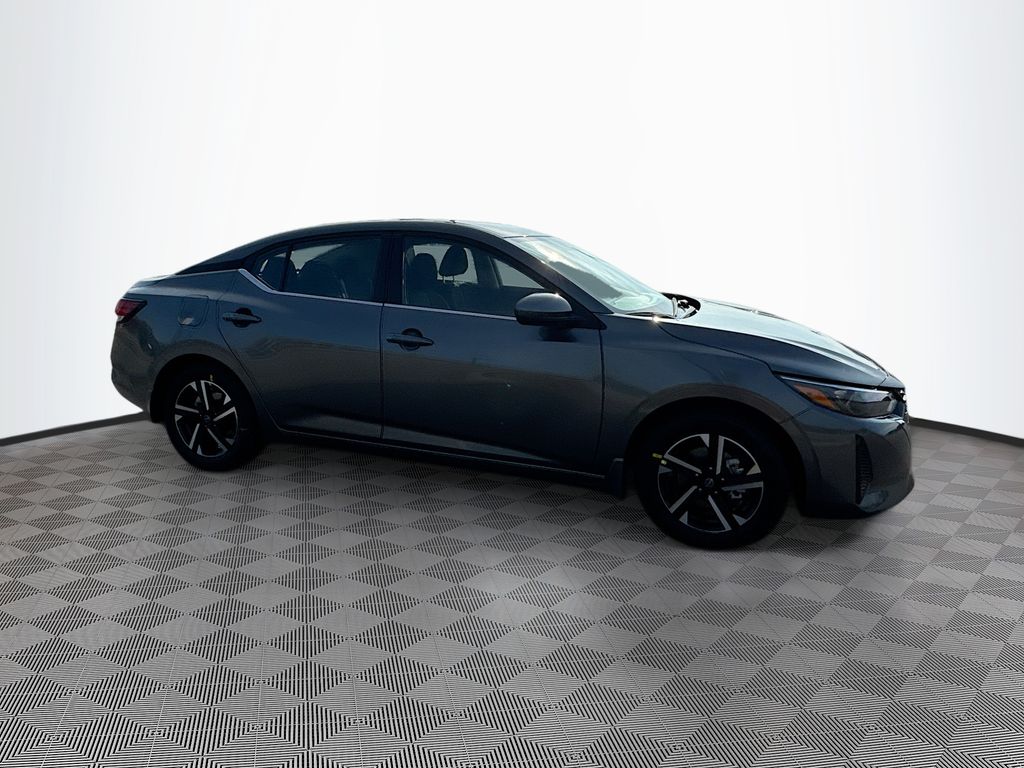 2025 Nissan Sentra SV photo 3