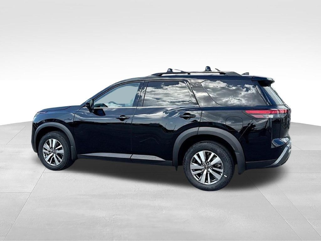 2026 Nissan Pathfinder SL - Photo 12