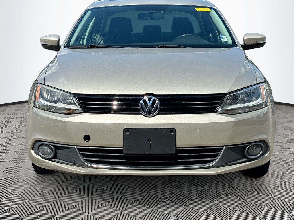 Used 2013 Volkswagen Jetta SEL with VIN 3VWLP7AJ6DM226827 for sale in D'Iberville, MS