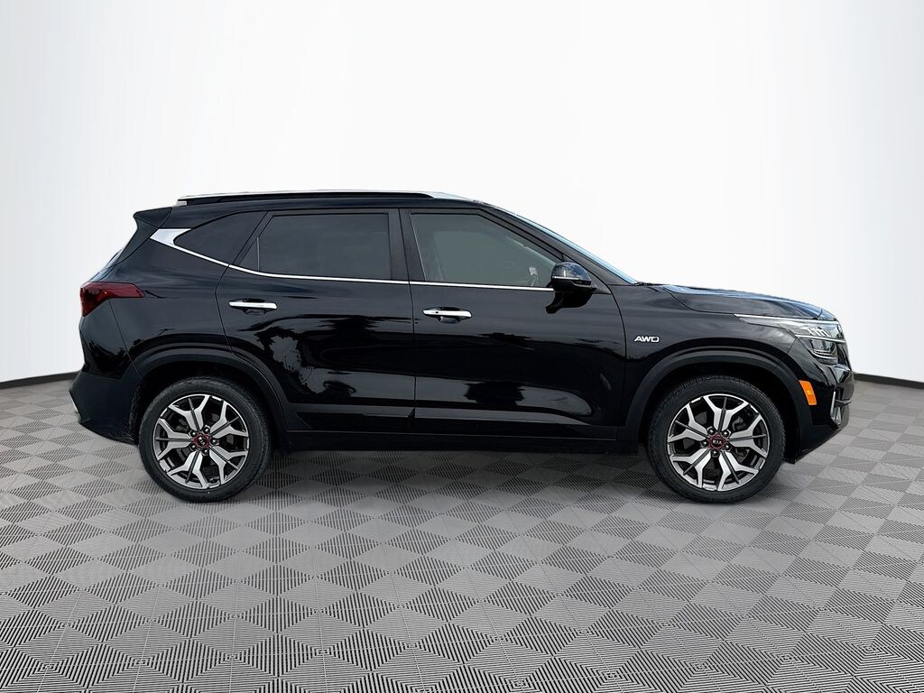 Used 2021 Kia Seltos SX SUV