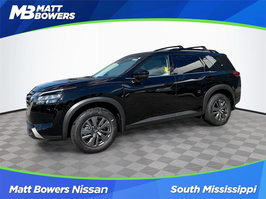 2025 Nissan Pathfinder SV's photo