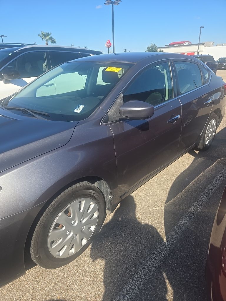 2019 Nissan Sentra S photo 3