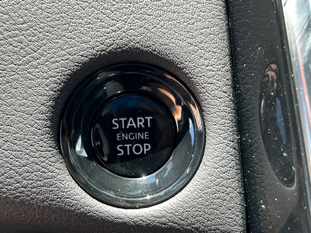 2026 Nissan Armada SL - Photo 25