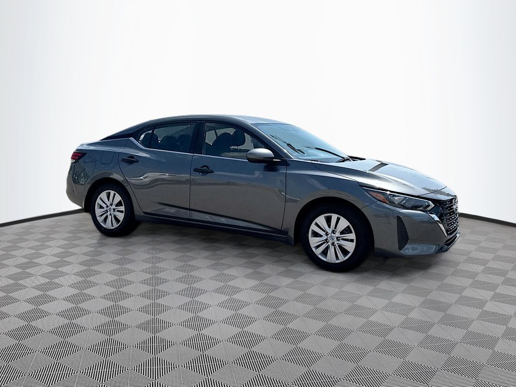 2025 Nissan Sentra S photo 2
