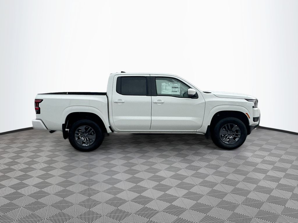2025 Nissan Frontier SV photo 3