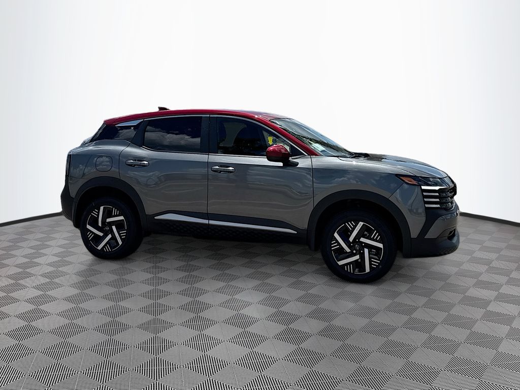 2025 Nissan Kicks SV photo 2
