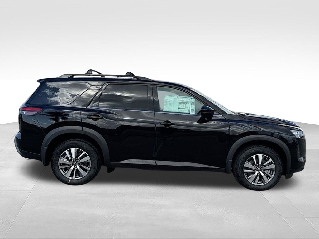 2026 Nissan Pathfinder SL - Photo 8