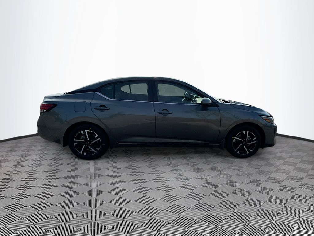 2025 Nissan Sentra SV photo 4