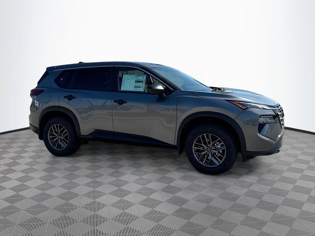 2026 Nissan Rogue S photo 2