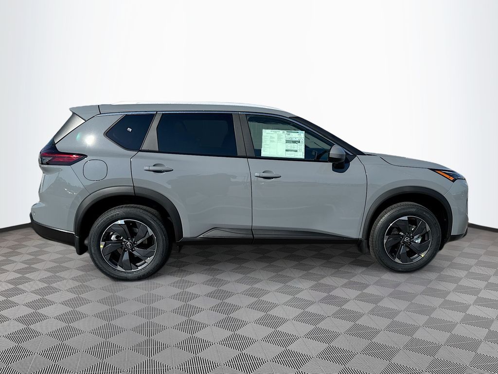 2026 Nissan Rogue SV photo 2