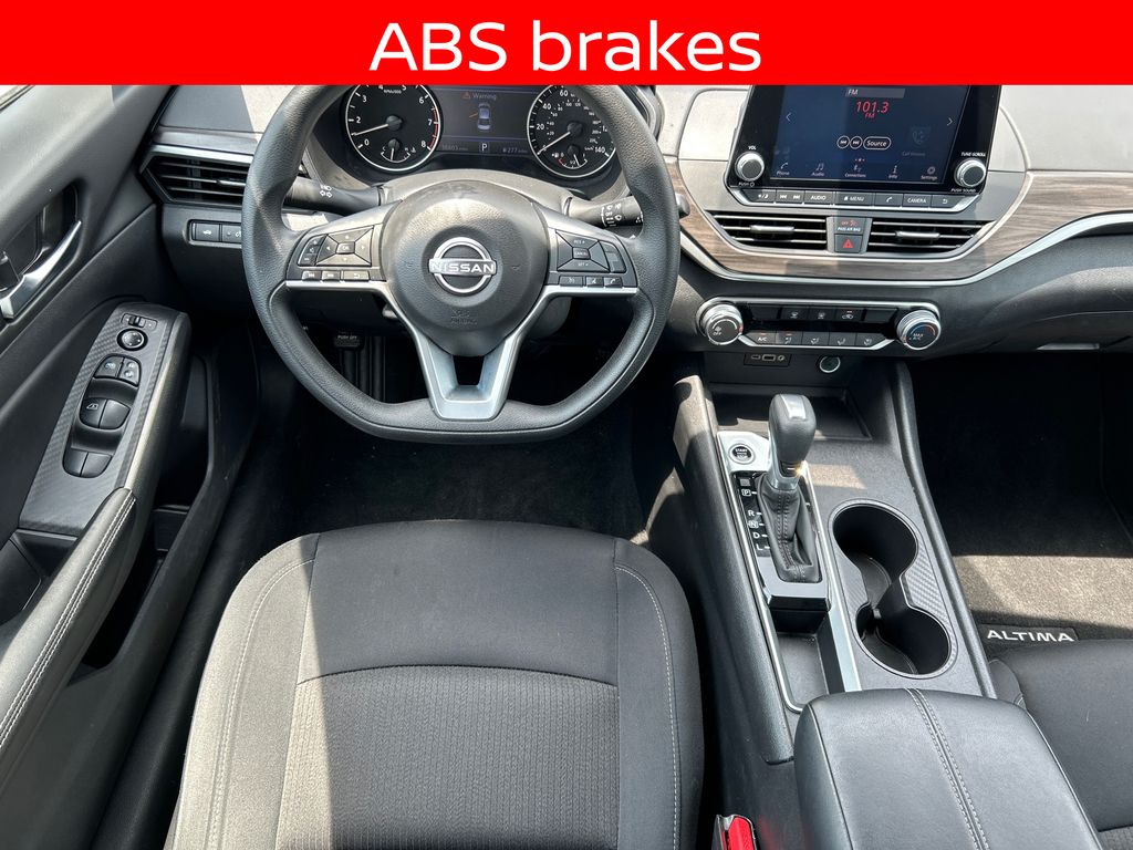 2025 Nissan Altima SV - Photo 27