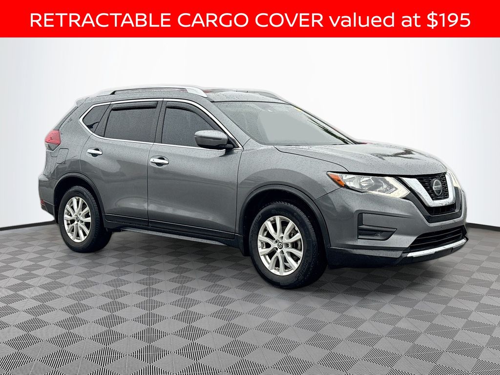 2019 Nissan Rogue SV photo 3