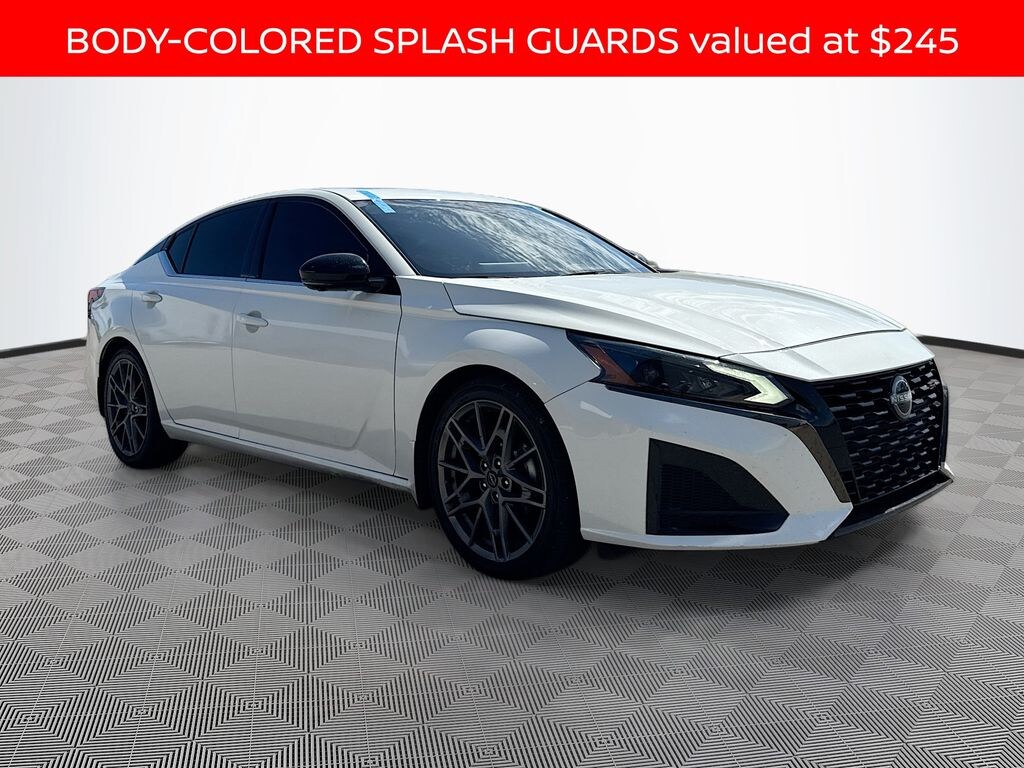 Used 2023 Nissan Altima SR VC-Turbo Sedan
